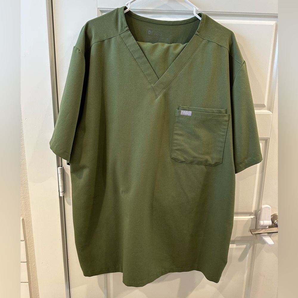 Figs men's Dark Olive Scrub set 2XL